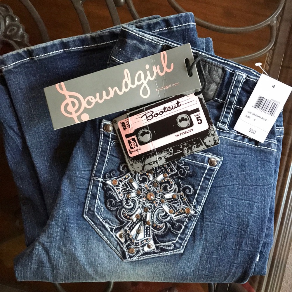 Soundgirl Bootcut Jeans! New with tags! Size 5!
